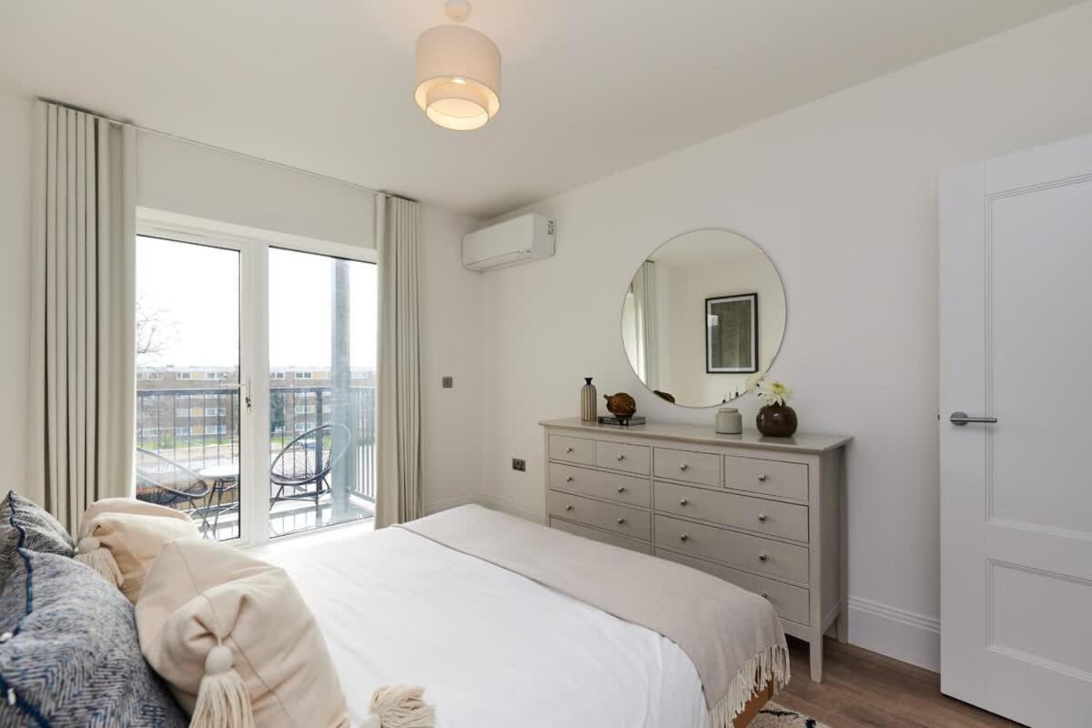 The Wembley Park Wonder - Charming 2bdr Flat With Balcony Appartamento Londra